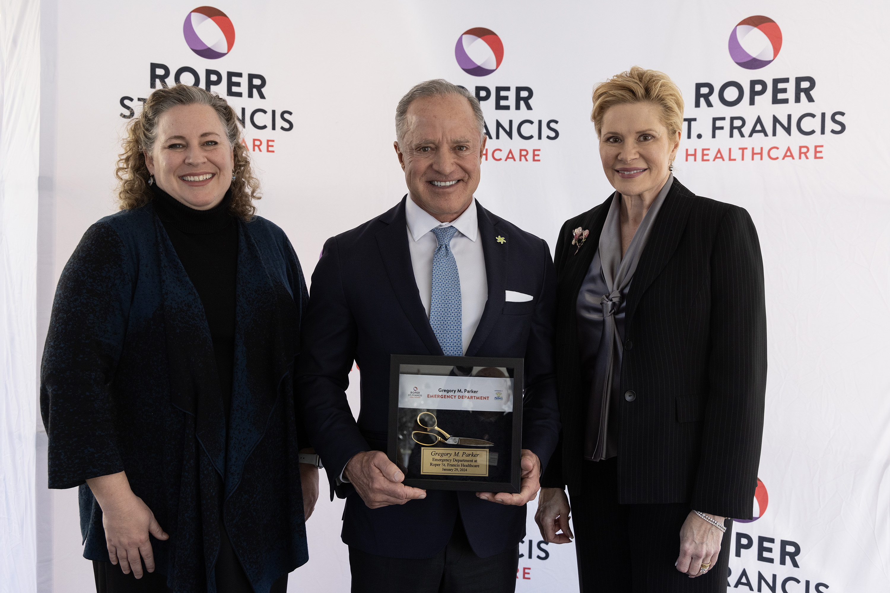 Roper St. Francis Healthcare, Parker’s Community Fund dedicate Gregory M. Parker Emergency